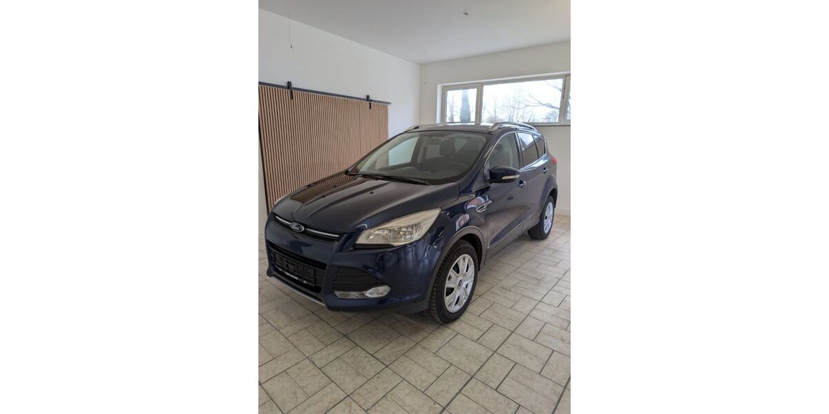 Ford Kuga 139.000 km 7.990 &euro; Jübek 24855