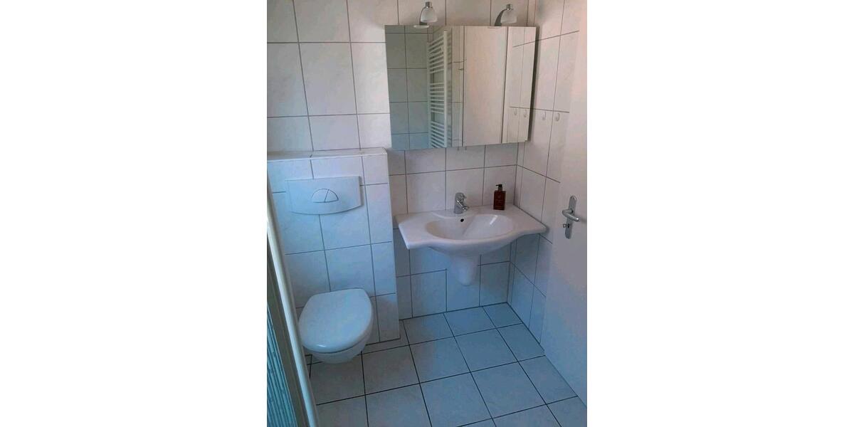 Einfamilienhaus Büdelsdorf - 4 Zimmer, 110 m&sup2;, 970&euro; | Angebot:26554345