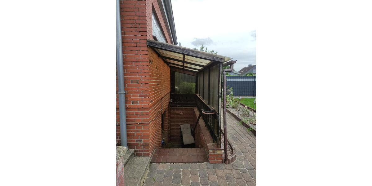 Einfamilienhaus Büdelsdorf - 4 Zimmer, 120 m&sup2;, 329.000&euro; | Angebot:22582743