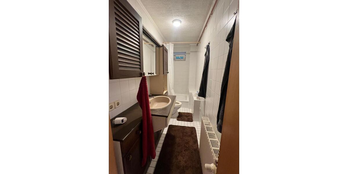 Erdgeschoßwohnung Rendsburg - 5 Zimmer, 140 m&sup2;, 1.370&euro; | Angebot:25749932