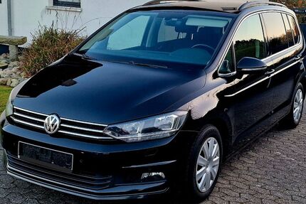 VW Touran 219.800 km 13.490 &euro; Eckernförde 24340
