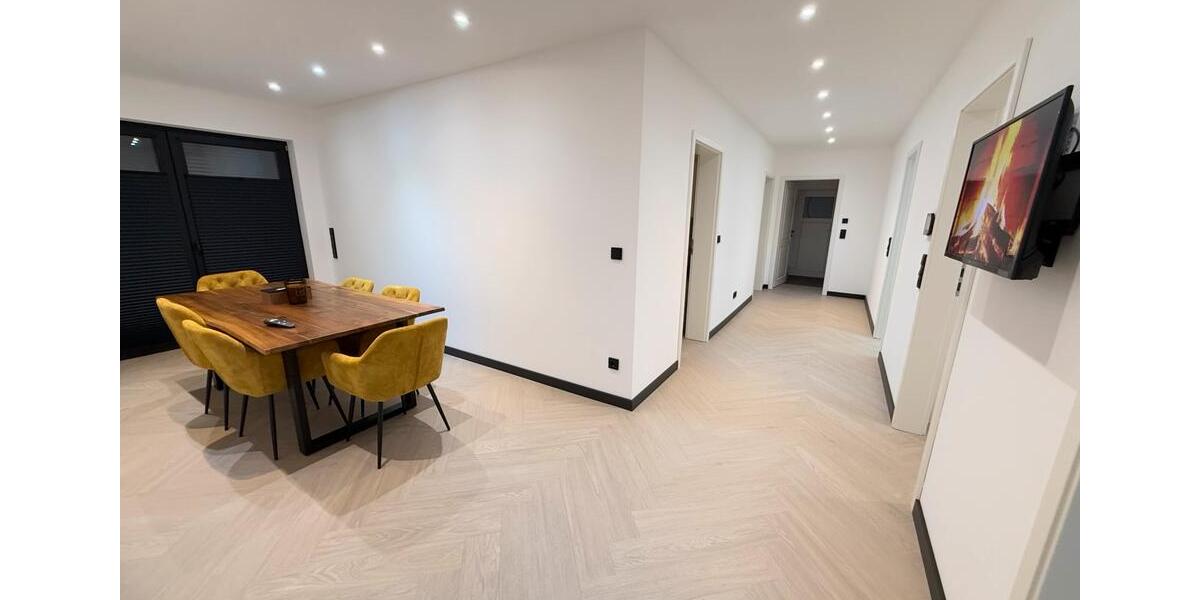 Mehrfamilienhaus, Wohnhaus Westerrönfeld - 7 Zimmer, 210 m&sup2;, 790.000&euro; | Angebot:24951220