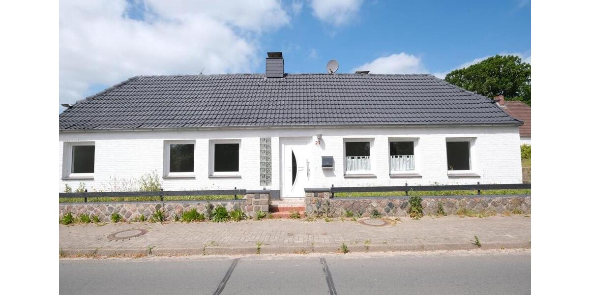 Einfamilienhaus Groß Wittensee - 5 Zimmer, 126 m&sup2;, 219.000&euro; | Angebot:26965854