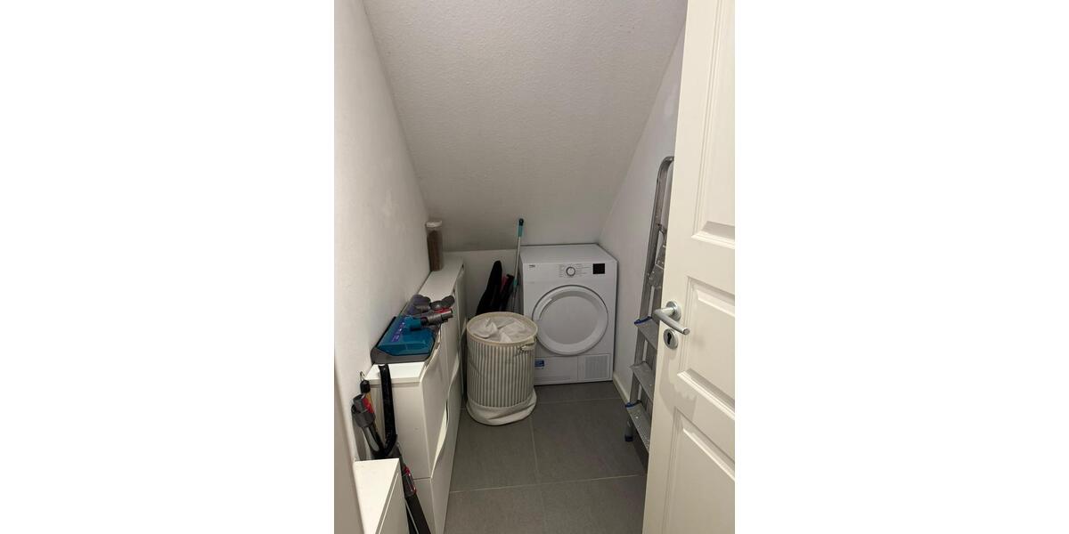 Dachgeschoßwohnung Großenwiehe - 2 Zimmer, 68 m&sup2;, 680&euro; | Angebot:25963499