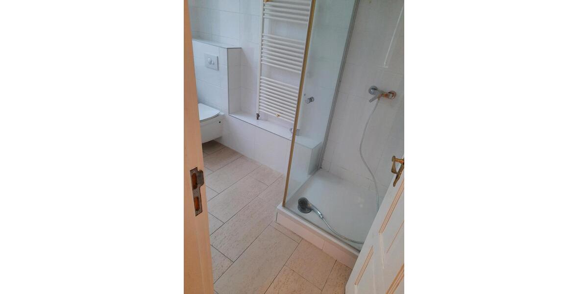 Erdgeschoßwohnung Winnert - 3 Zimmer, 95 m&sup2;, 670&euro; | Angebot:25772739