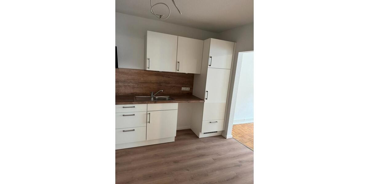Etagenwohnung Schleswig - 2 Zimmer, 74 m&sup2;, 890&euro; | Angebot:26443422