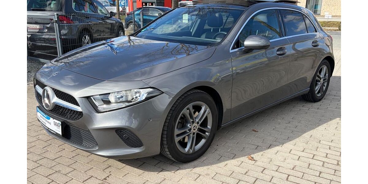 Mercedes-Benz A 200 176.000 km 15.990 &euro; Schleswig 24837