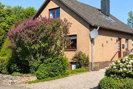 Haus Jübek - 5.5 Zimmer, 152 m&sup2;, 270.000&euro; | Angebot:26835161