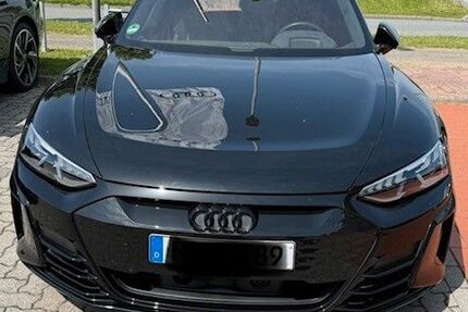 Audi RS e-tron GT 41.100 km 58.900 &euro; Ostenfeld 25872