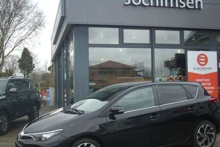 Toyota Auris 69.400 km 11.990 &euro; Taarstedt 24893