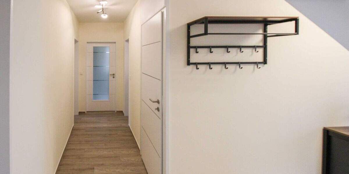 Einfamilienhaus Stolk - 6 Zimmer, 183 m&sup2;, 419.000&euro; | Angebot:25775492