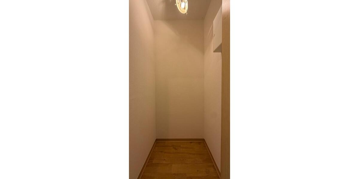 Erdgeschoßwohnung Schleswig - 1 Zimmer, 40 m&sup2;, 330&euro; | Angebot:26648978