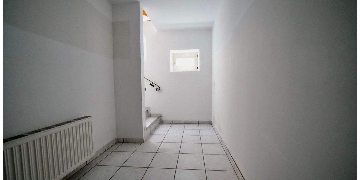 Mehrfamilienhaus, Wohnhaus Großwaabs Großwaabs - 8 Zimmer, 235 m&sup2;, 469.000&euro; | Angebot:25700576