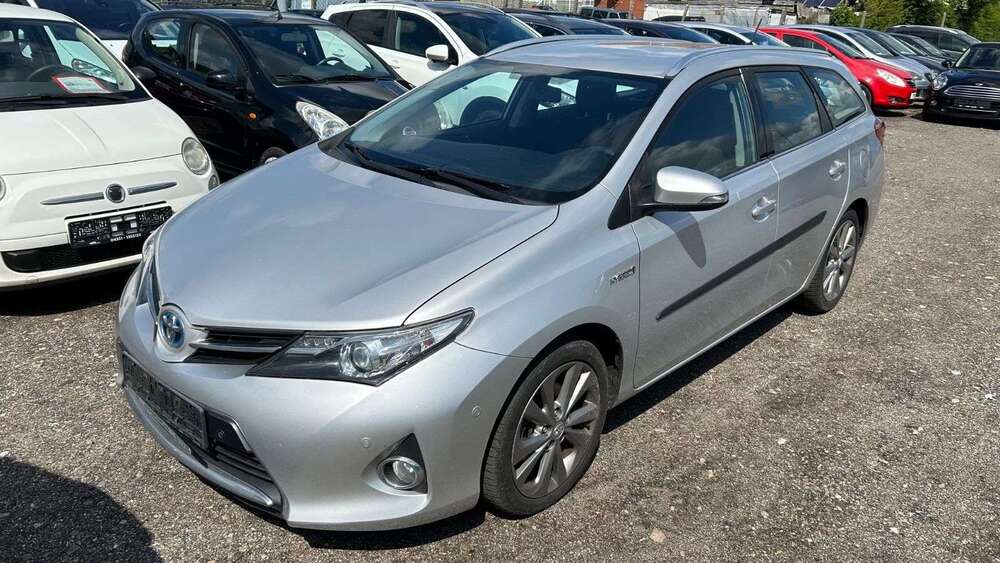 Toyota Auris 188.907 km 7.980 &euro; Rendsburg 24768