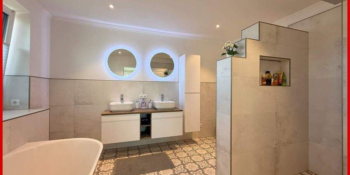 Mehrfamilienhaus, Wohnhaus Busdorf - 6 Zimmer, 259 m&sup2;, 1.350.000&euro; | Angebot:25705495