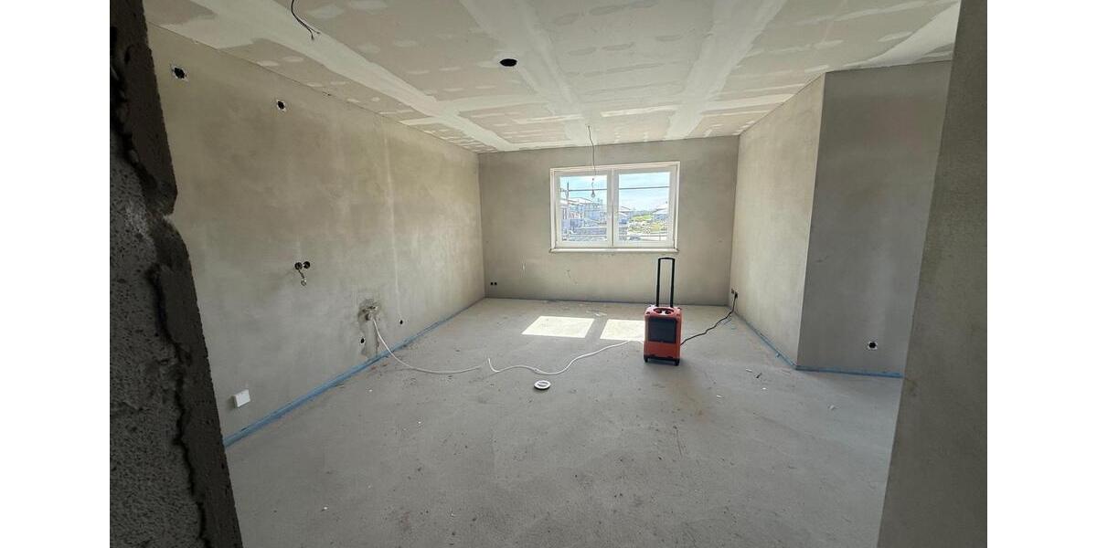 Dachgeschoßwohnung Steinbergkirche - 3 Zimmer, 77 m&sup2;, 990&euro; | Angebot:26417109