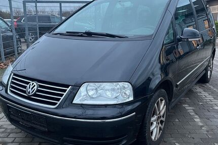 VW Sharan 278.000 km 2.500 &euro; Schleswig 24837