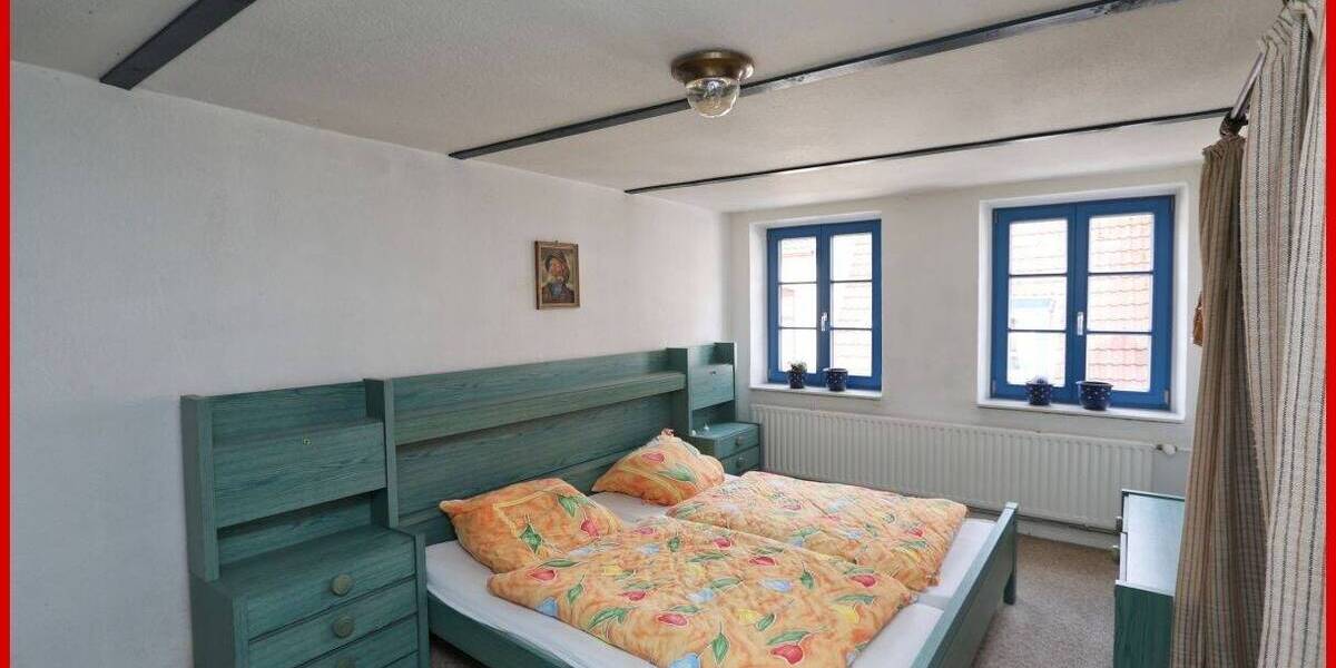 Mehrfamilienhaus, Wohnhaus Schleswig - 8 Zimmer, 162 m&sup2;, 475.000&euro; | Angebot:25705487