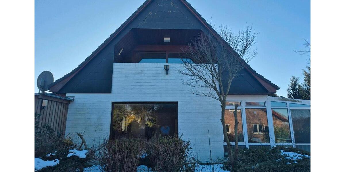 Einfamilienhaus Dörphof - 3 Zimmer, 215 m&sup2;, 1.500&euro; | Angebot:24895480