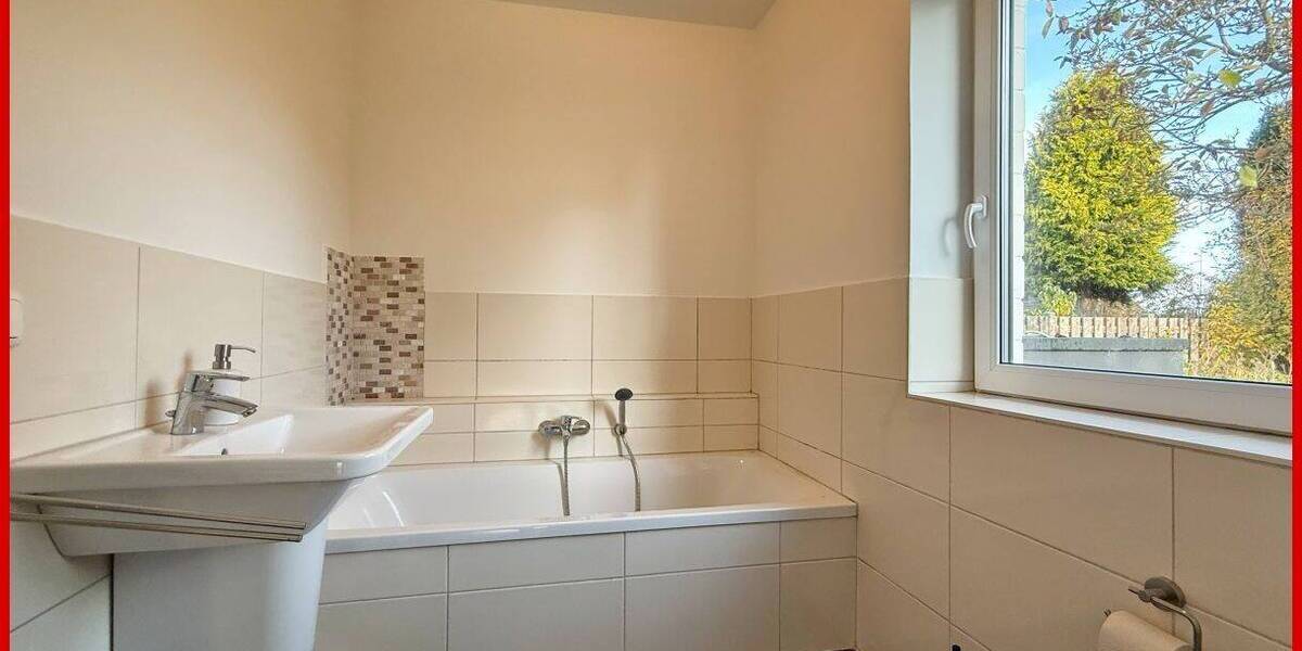 Einfamilienhaus Schleswig - 9 Zimmer, 210 m&sup2;, 550.000&euro; | Angebot:25705483