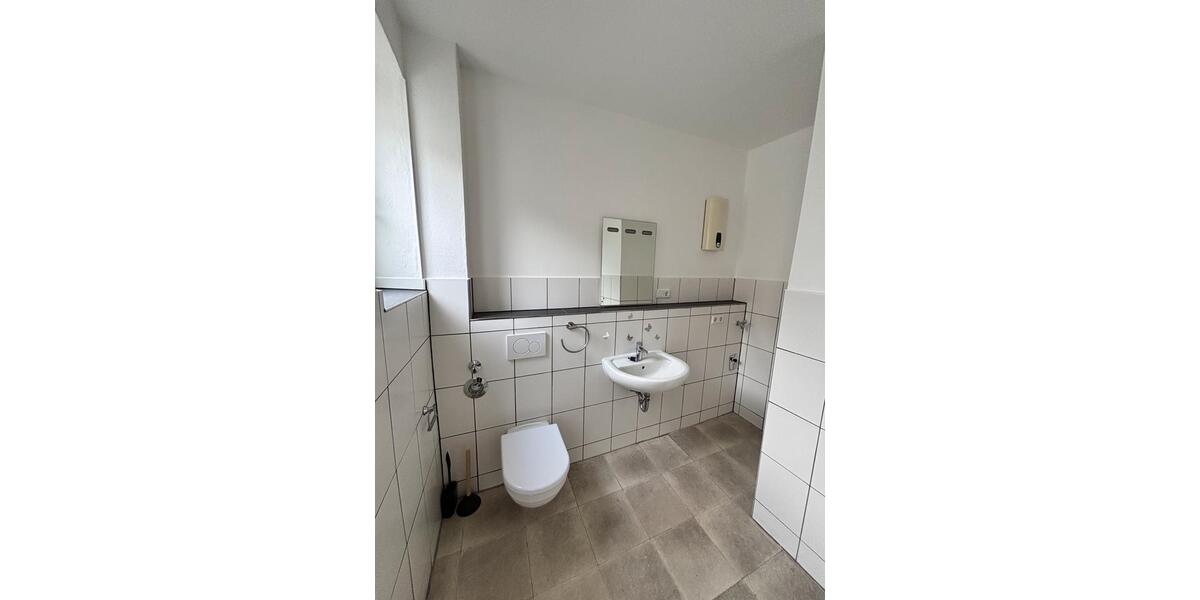 Etagenwohnung Schleswig - 2 Zimmer, 82 m&sup2;, 600&euro; | Angebot:26652144