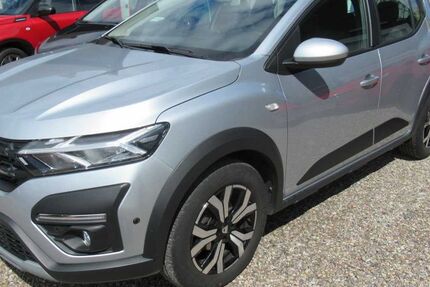 Dacia Sandero 23.000 km 15.950 &euro; Gettorf 24214