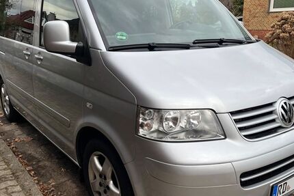 VW T5 Multivan 298.000 km 12.000 &euro; Büdelsdorf 24782