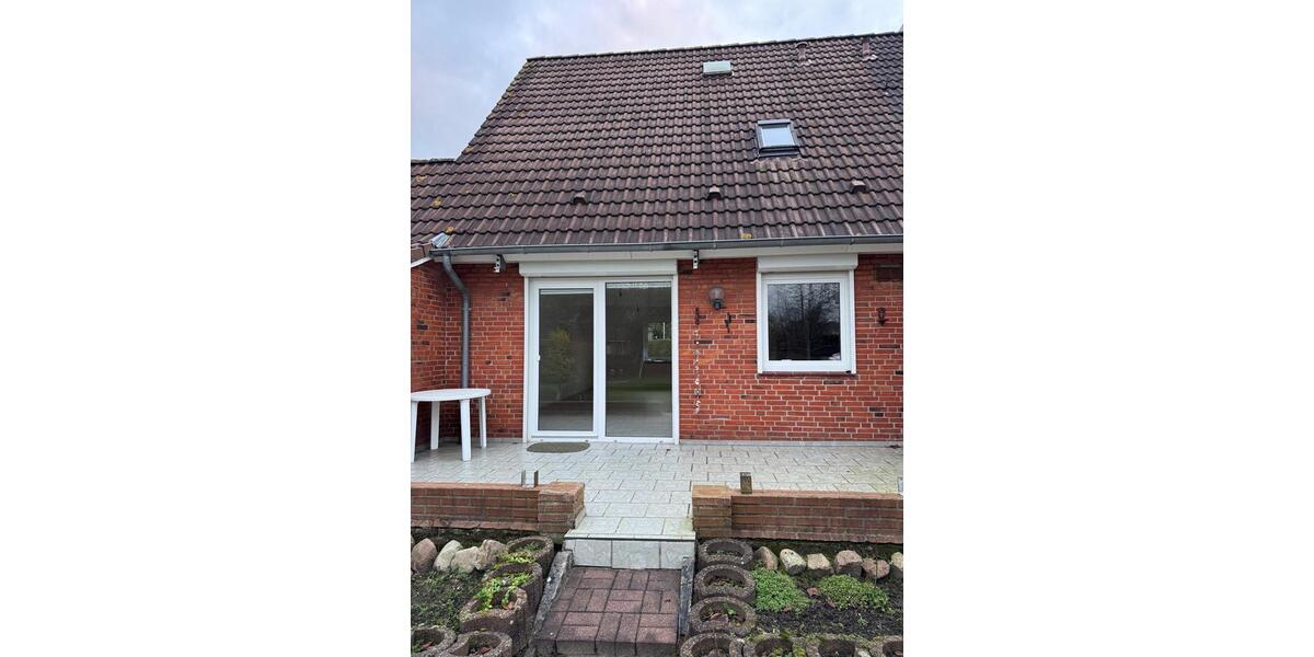 Doppelhaushälfte Erfde - 3 Zimmer, 70 m&sup2;, 780&euro; | Angebot:24373006