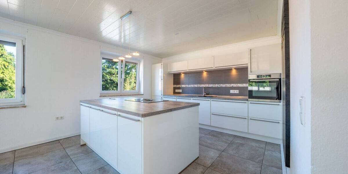 Mehrfamilienhaus, Wohnhaus Kropp - 9 Zimmer, 224 m&sup2;, 469.000&euro; | Angebot:25730186