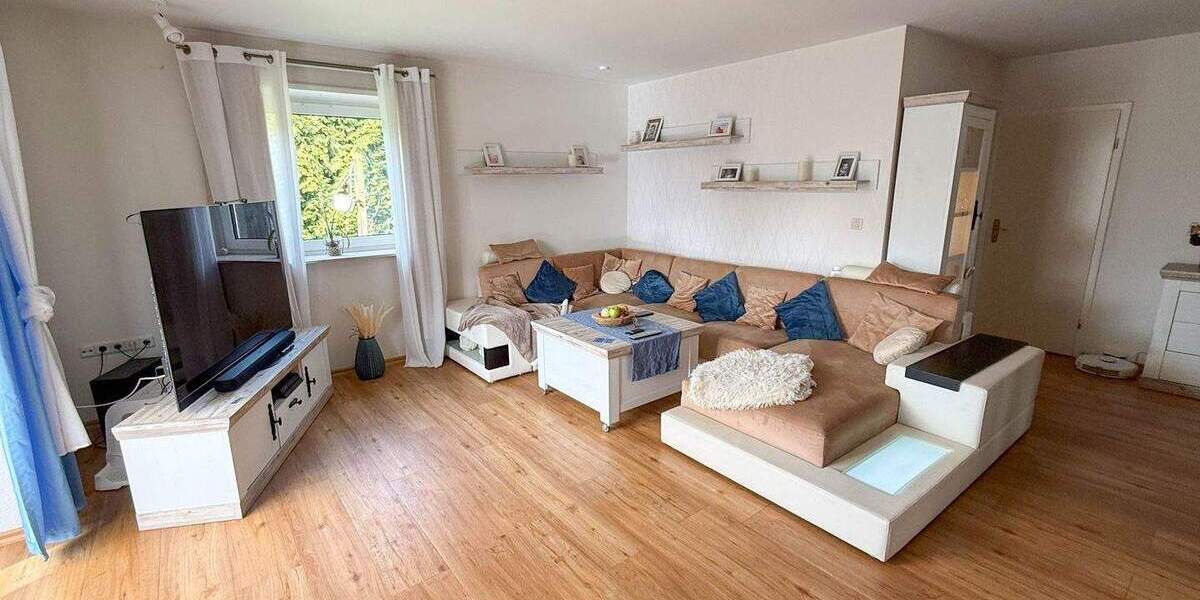 Einfamilienhaus Schwabstedt - 5 Zimmer, 133 m&sup2;, 220.000&euro; | Angebot:25768116