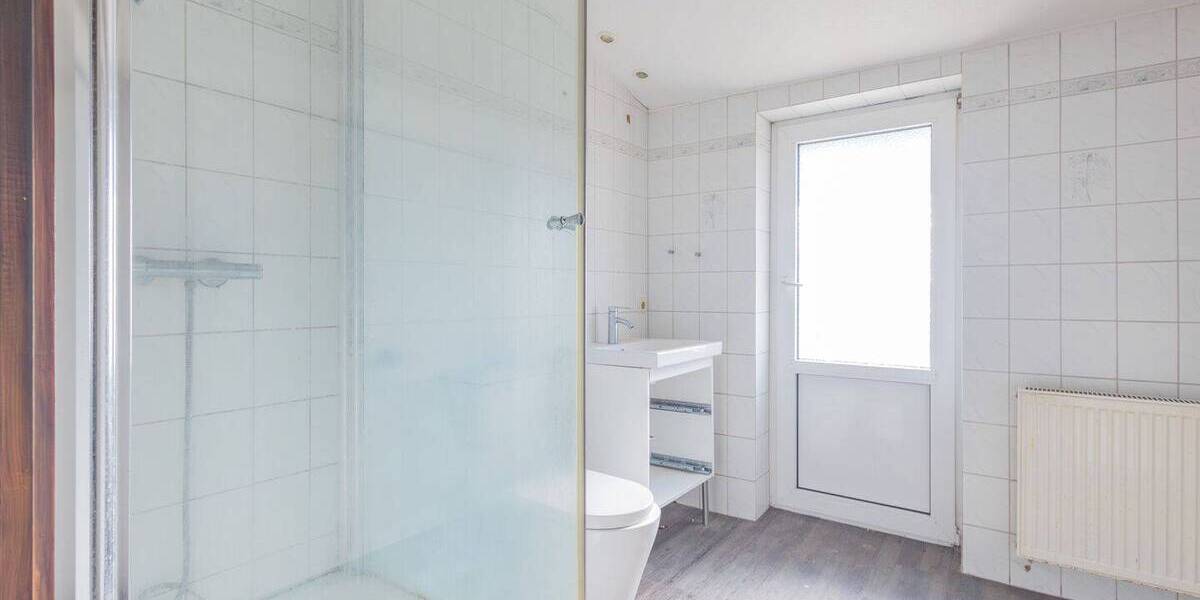 Mehrfamilienhaus, Wohnhaus Erfde - 8 Zimmer, 300 m&sup2;, 319.000&euro; | Angebot:25968608