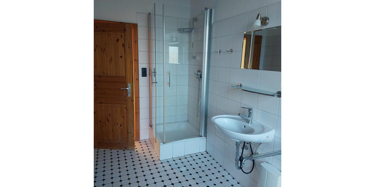 Hochparterre Steinbergkirche - 2 Zimmer, 61 m&sup2;, 520&euro; | Angebot:25926249