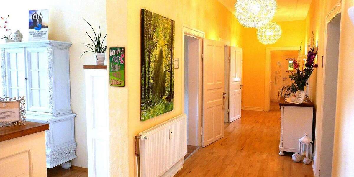 Etagenwohnung Rendsburg - 8 Zimmer, 160 m&sup2;, 229.000&euro; | Angebot:25700569