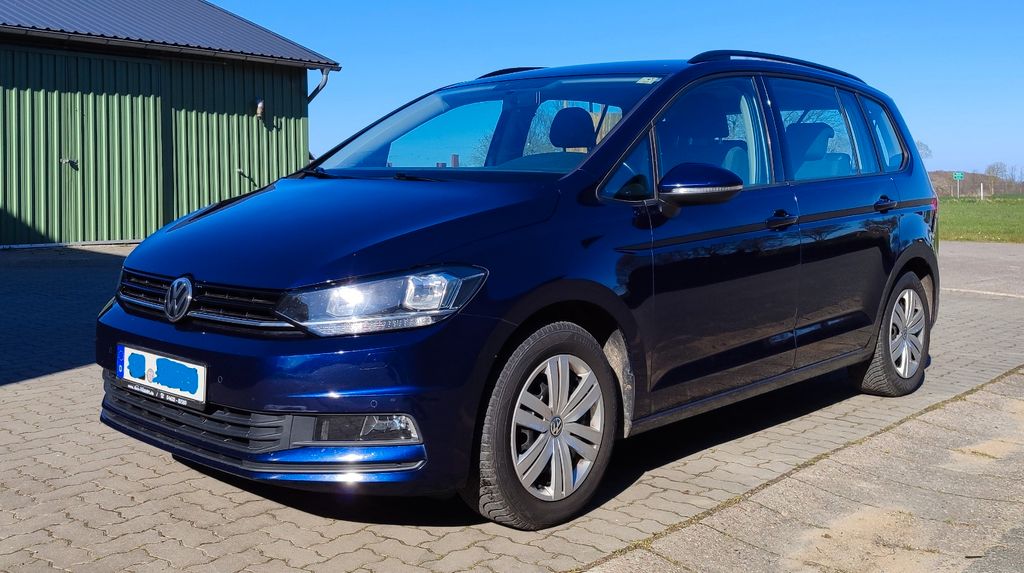 VW Touran 202.000 km 11.800 &euro; Steinbergkirche 24972