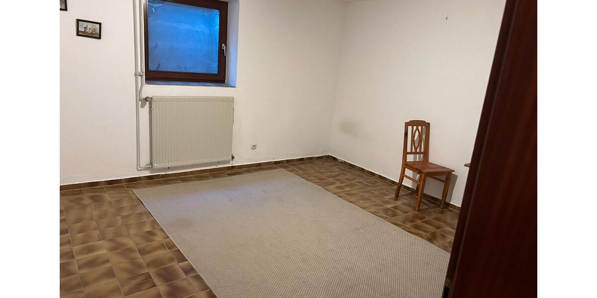 Etagenwohnung Osterrönfeld - 3 Zimmer, 70 m&sup2;, 700&euro; | Angebot:26676280