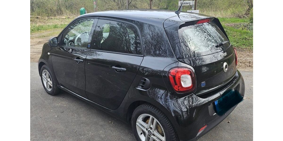 Smart ForFour 39.500 km 9.999 &euro; Neuberend 24879