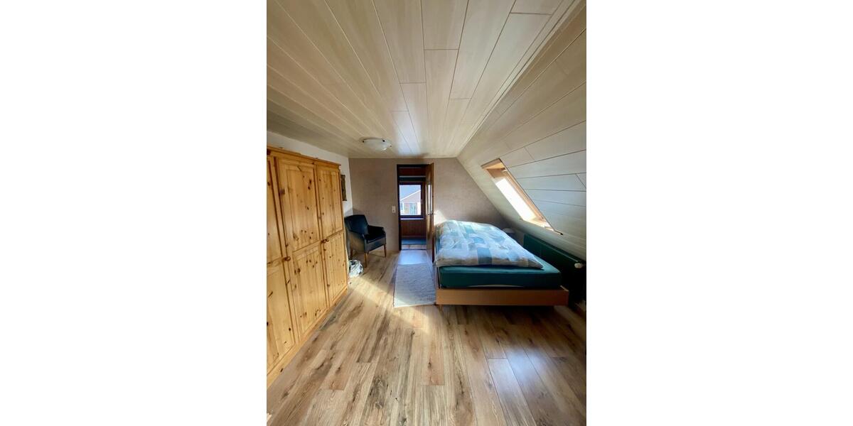 Doppelhaushälfte Kropp - 6 Zimmer, 148 m&sup2;, 1.300&euro; | Angebot:26038834