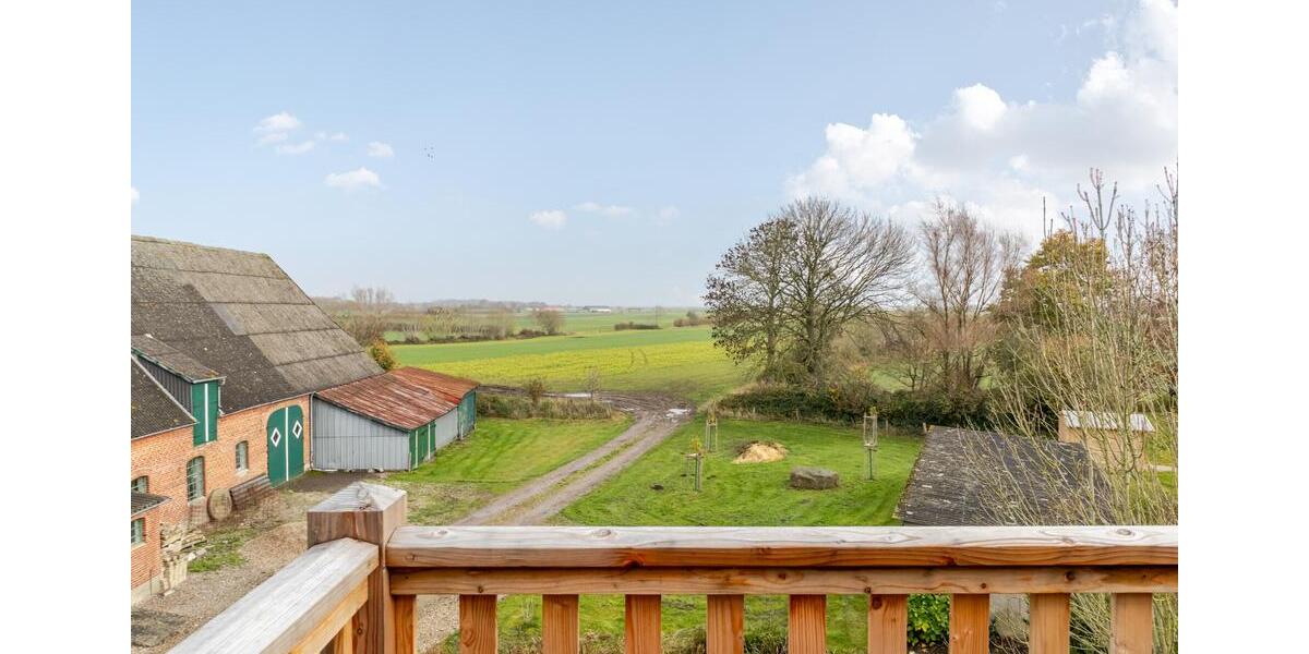 Maisonettenwohnung Dörphof - 2 Zimmer, 96 m&sup2;, 1.190&euro; | Angebot:24034551