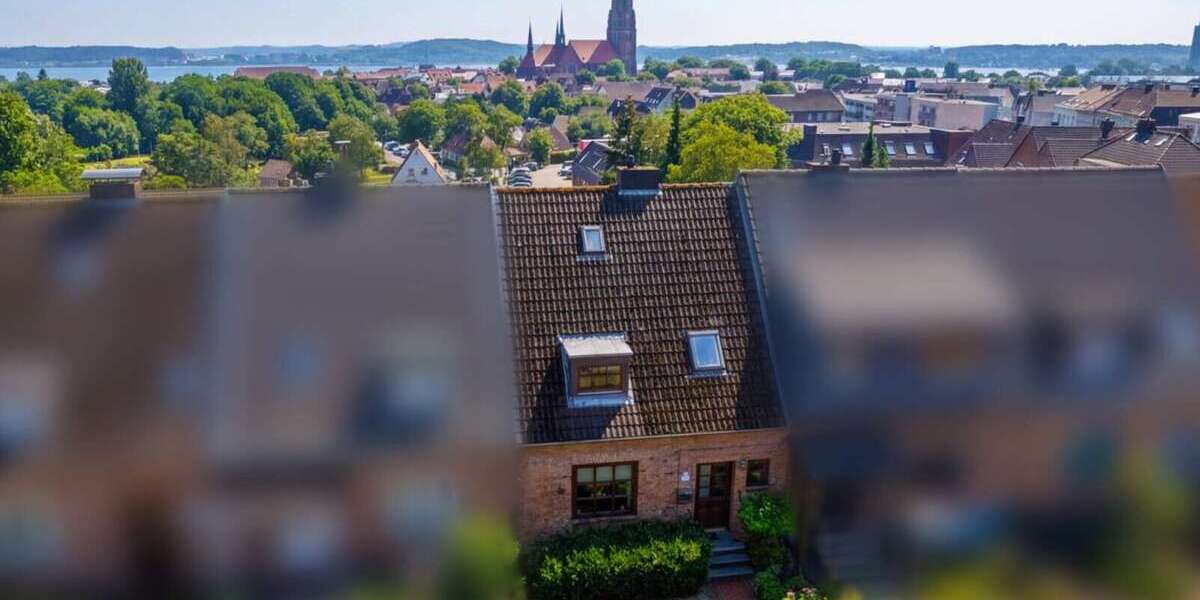 Einfamilienhaus Schleswig - 4.5 Zimmer, 100 m&sup2;, 265.000&euro; | Angebot:25936969