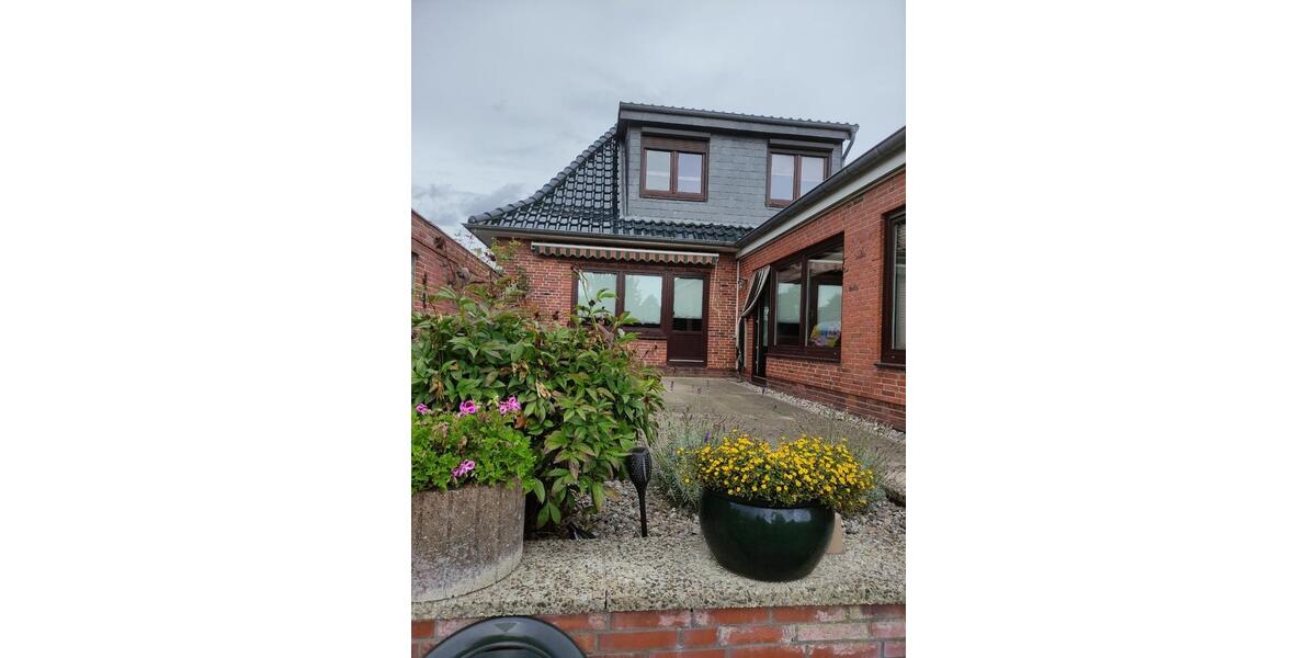 Einfamilienhaus Büdelsdorf - 4 Zimmer, 120 m&sup2;, 329.000&euro; | Angebot:22582743