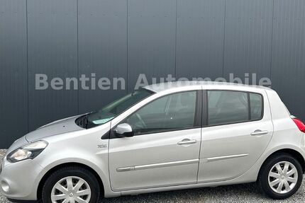 Renault Clio 102.500 km 4.890 &euro; Schleswig 24837