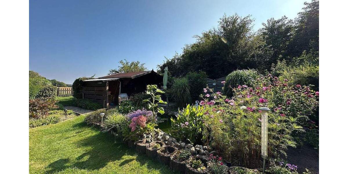 Einfamilienhaus Uelsby - 8 Zimmer, 168 m&sup2;, 229.000&euro; | Angebot:25745855