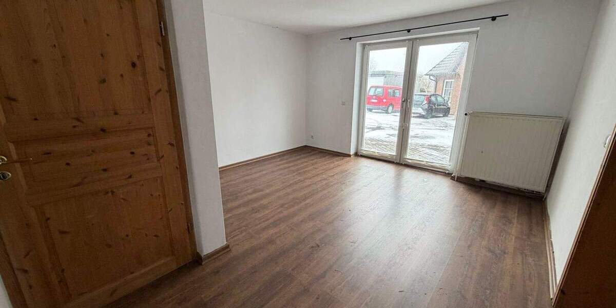Einfamilienhaus Winnert - 5 Zimmer, 107 m&sup2;, 199.000&euro; | Angebot:25708134