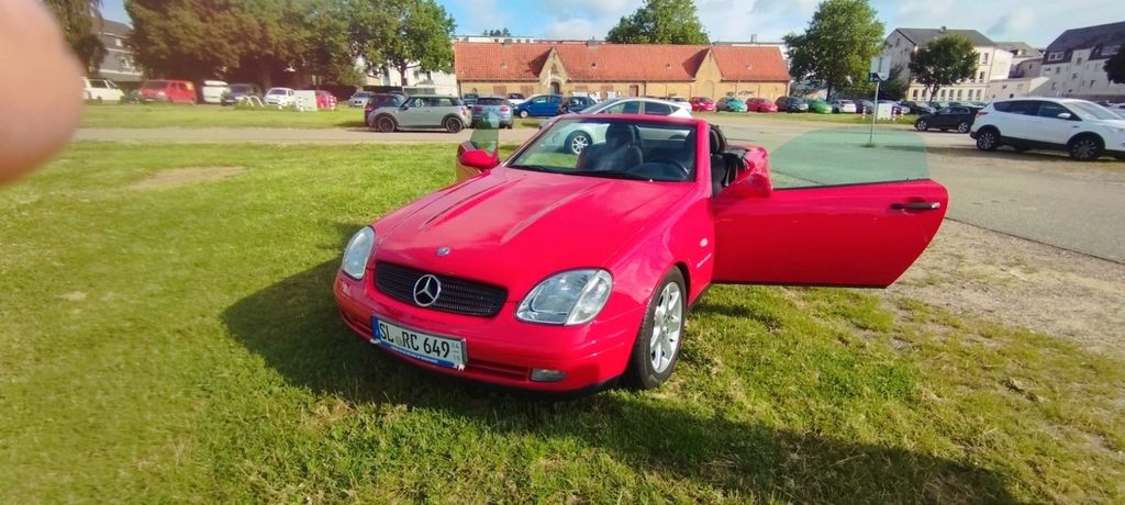 Mercedes-Benz SLK 230 101.224 km 7.200 &euro; Jörl 24992