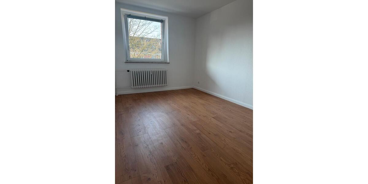 Etagenwohnung Rendsburg - 3 Zimmer, 71 m&sup2;, 850&euro; | Angebot:25839650