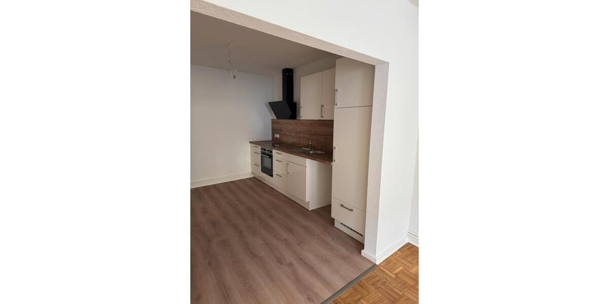 Etagenwohnung Schleswig - 2 Zimmer, 74 m&sup2;, 890&euro; | Angebot:26443422
