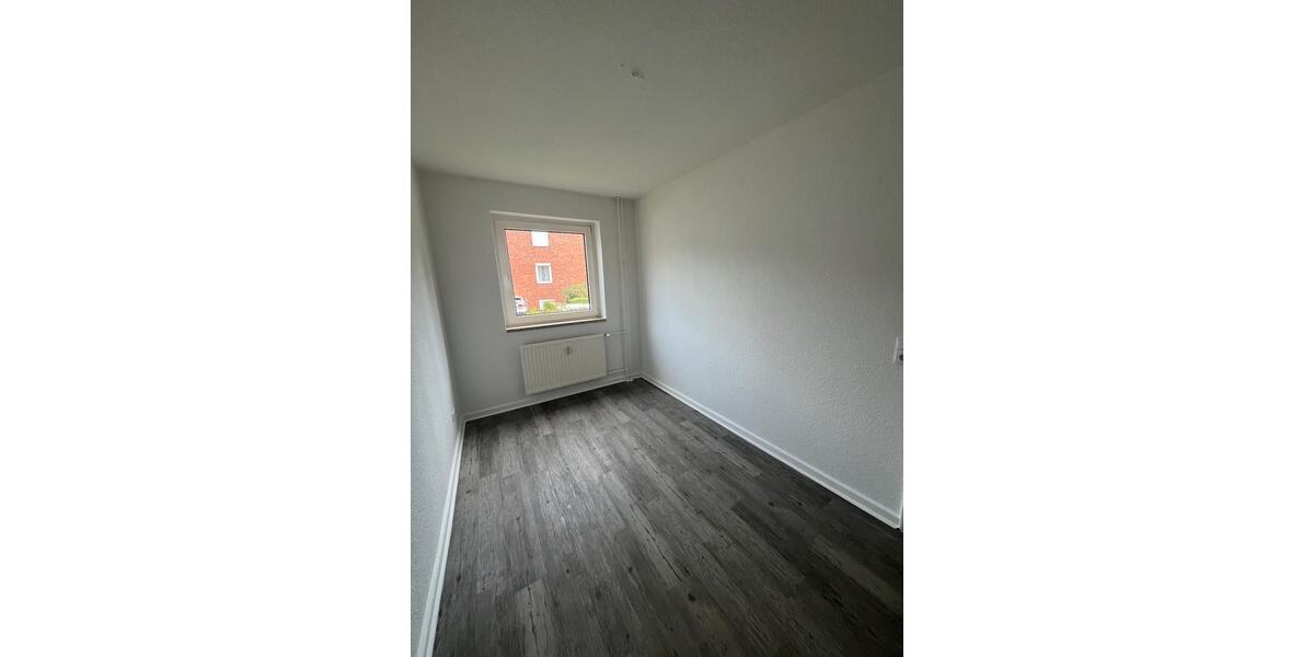 Erdgeschoßwohnung Rendsburg - 2.5 Zimmer, 57 m&sup2;, 519&euro; | Angebot:26635394