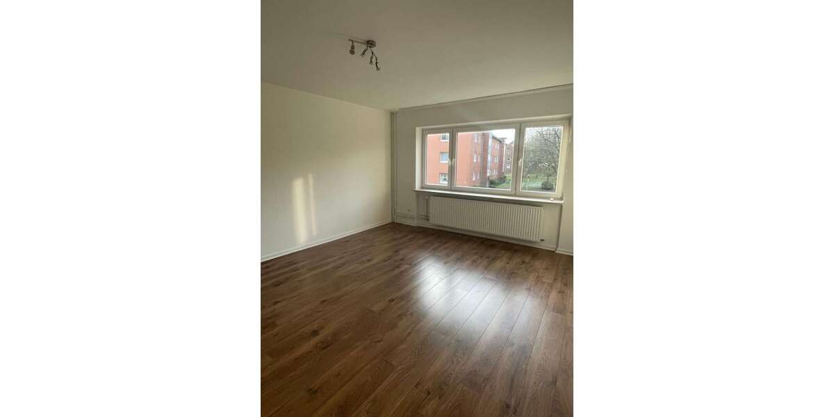 Etagenwohnung Schleswig Sankt Jürgen - 4 Zimmer, 86 m&sup2;, 690&euro; | Angebot:24636130