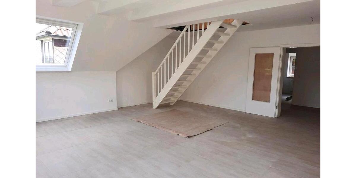 Maisonettenwohnung Westerrönfeld - 4 Zimmer, 135 m&sup2;, 1.350&euro; | Angebot:25974196