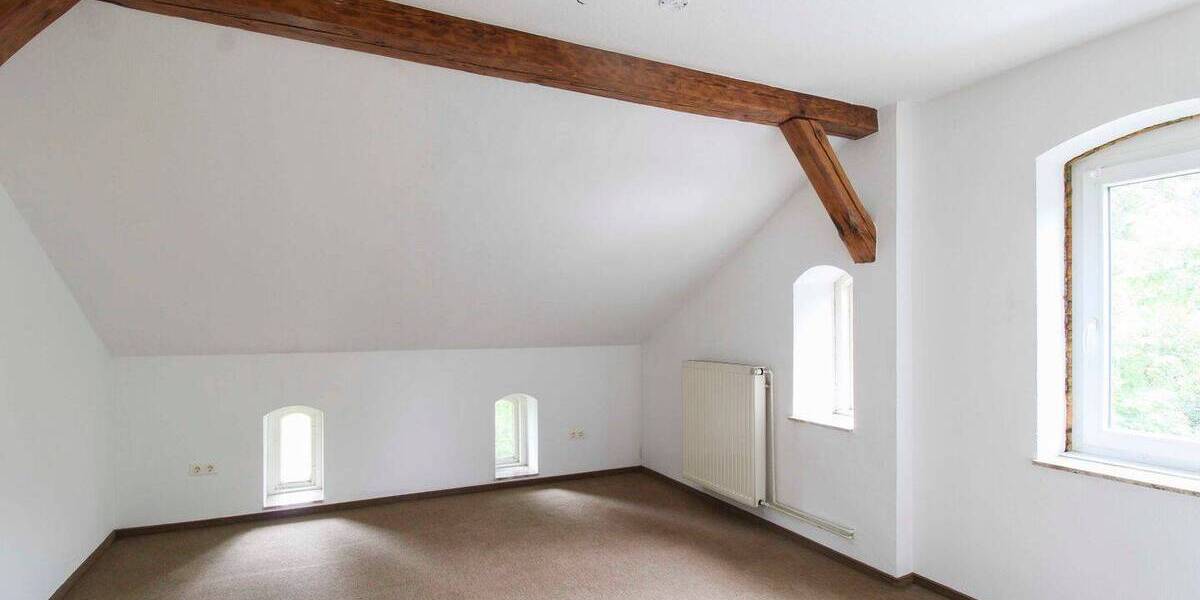 Einfamilienhaus Schwabstedt - 6 Zimmer, 240.000&euro; | Angebot:26141935